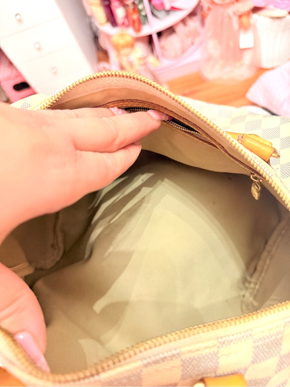 Authentic Louis Vuitton Speedy 30 Damier Azur - Picture 5 of 7